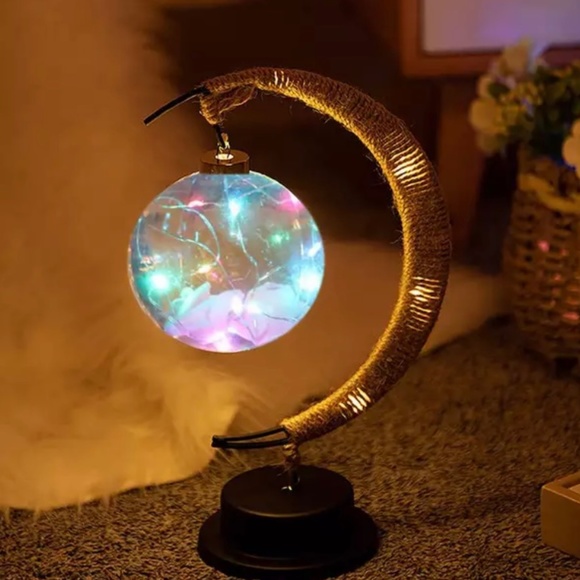 Crescent Moon Light - Picture 5 of 5